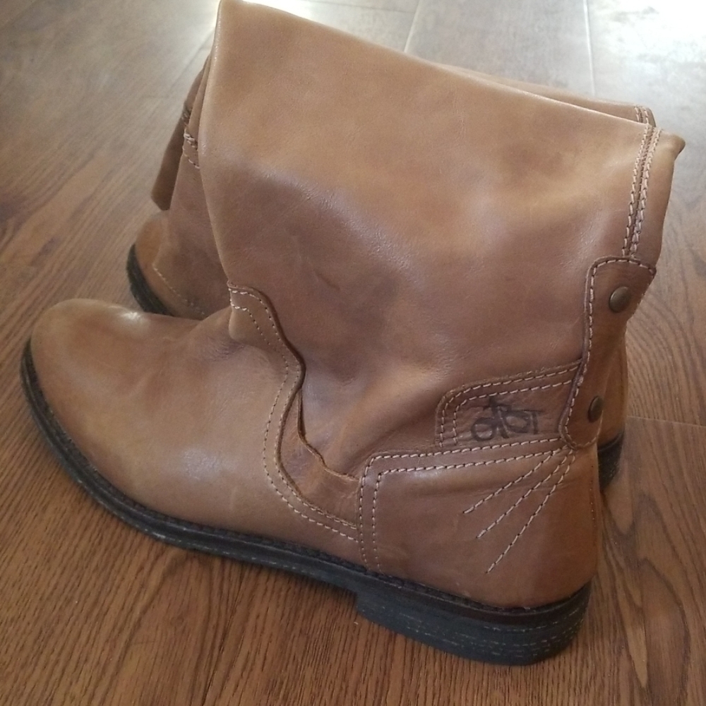 OTBT boots!